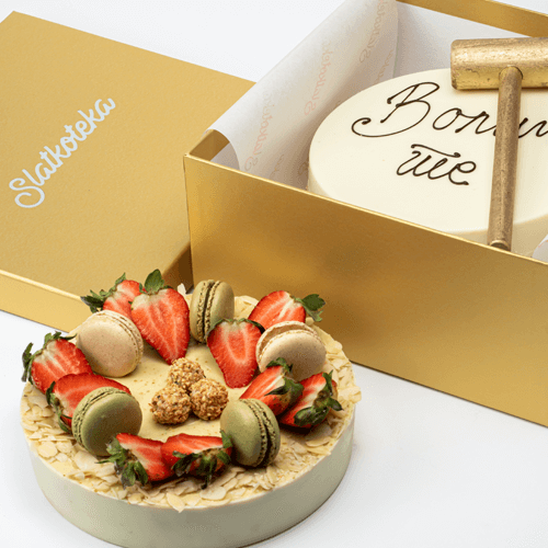 Cheesecake iznenađenja jagoda